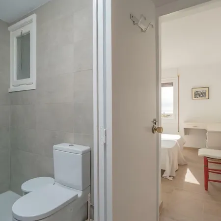 M-1 4 Pax Apartment *
